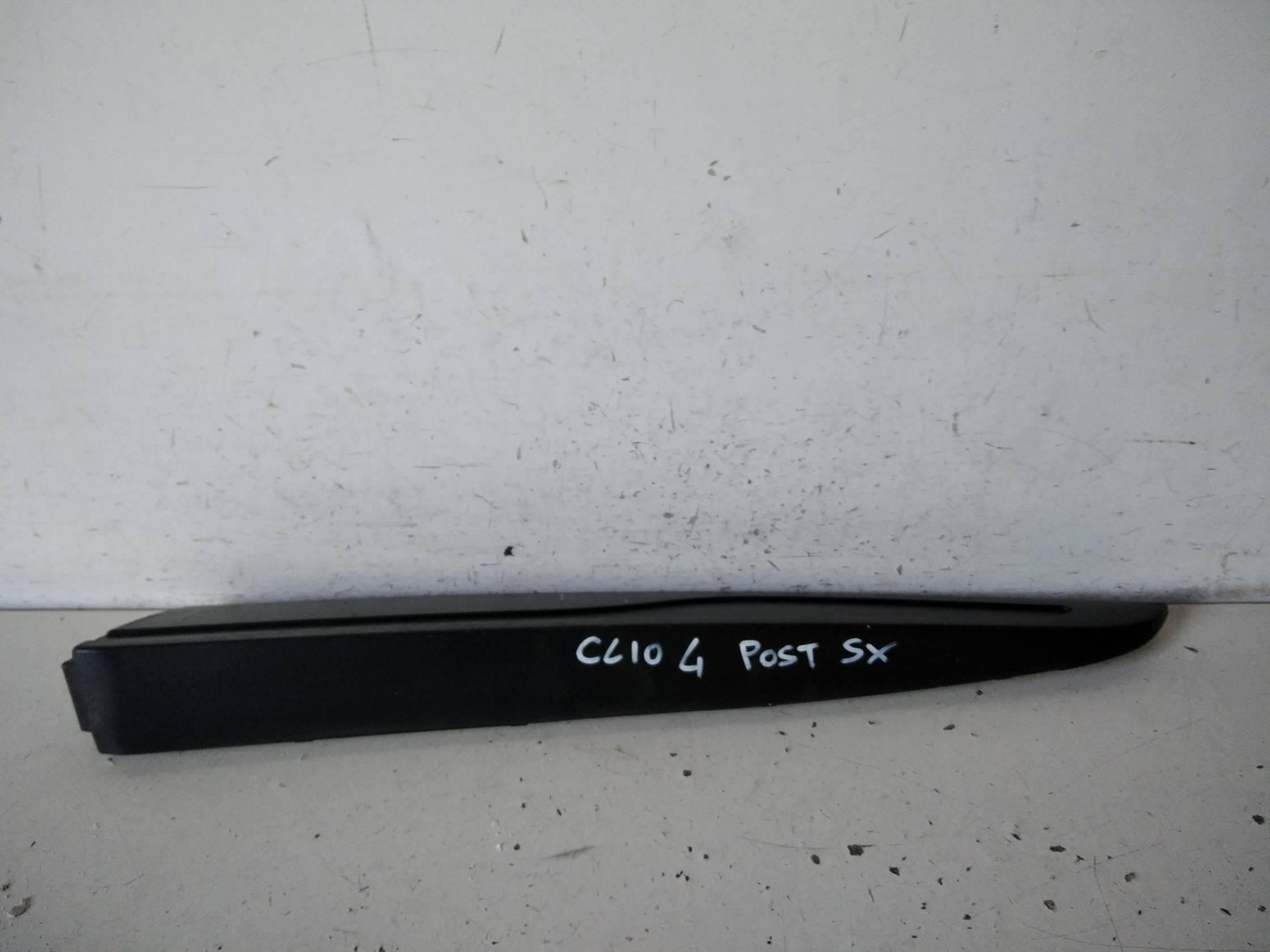 Modanatura porta post. sx.